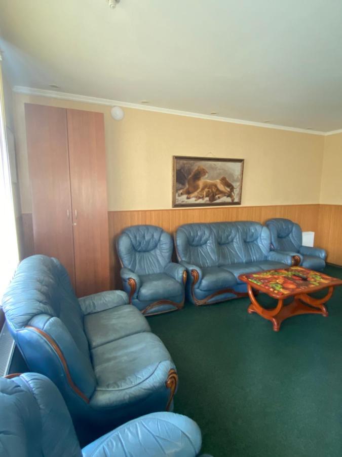 Отель Рио Melitopol Ngoại thất bức ảnh